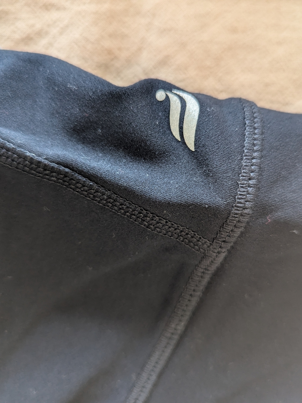 Fabletics Trinity Mid Rise 7" Shorts - Picture 11 of 11